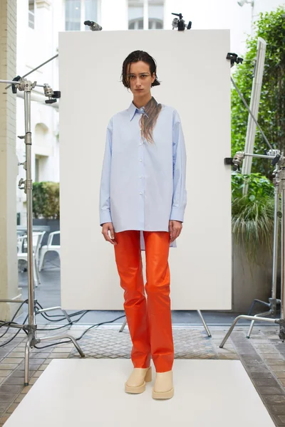 Look 13